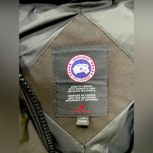 The Women's Canada Goose Rossclair Parka